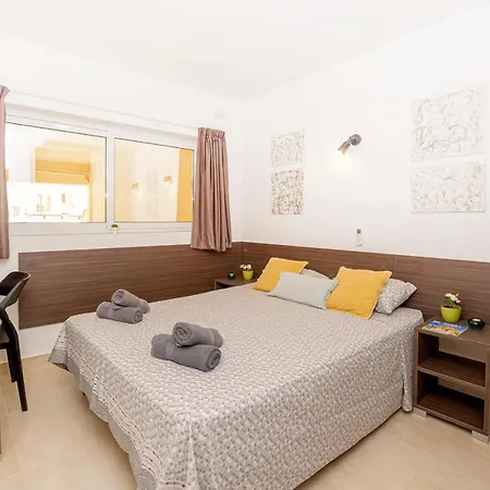 アパート Valley View 3 Bedroom Maisonette メーリッハ
